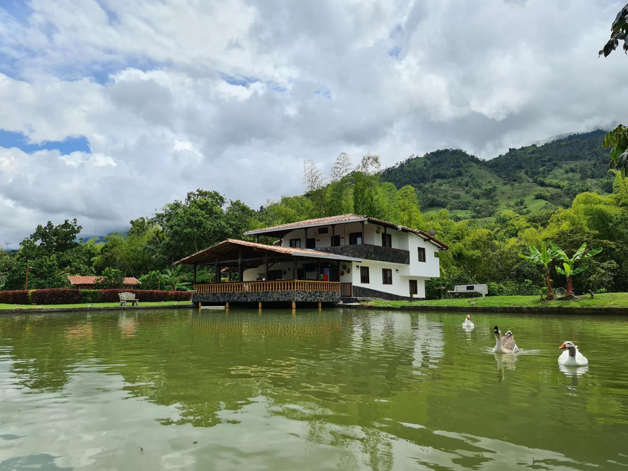Hotel Campestre Alameda Támesis Zewnętrze zdjęcie